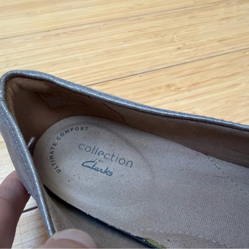 Clarks Metallic Grey Slip-On Loafers, women’s 8.5 - Picture 4 of 9